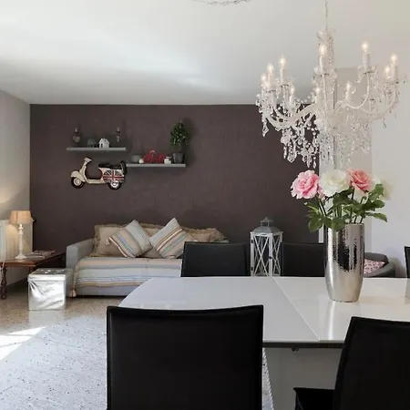 Work Or Vacation - Lovely - Apartment