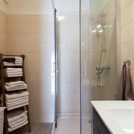 Work Or Vacation - Lovely - *